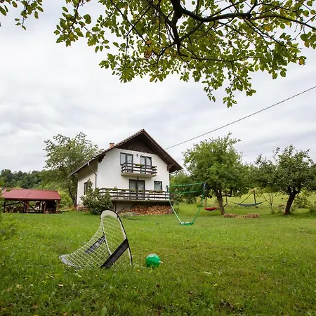 Holiday House On The Riverside Ogulin Exterior foto