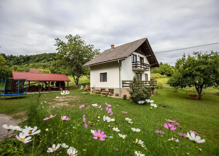 Holiday House On The Riverside