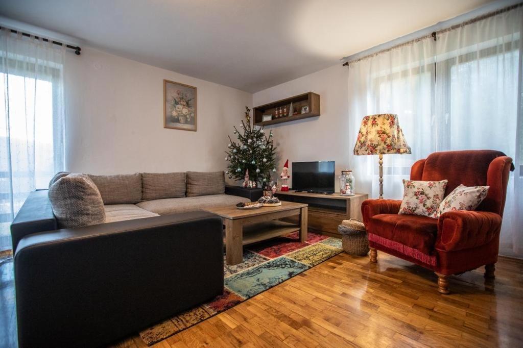 House On The Riverside Ogulin